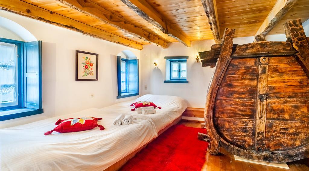 Guesthouse Ioannidis Папигко Екстериор снимка